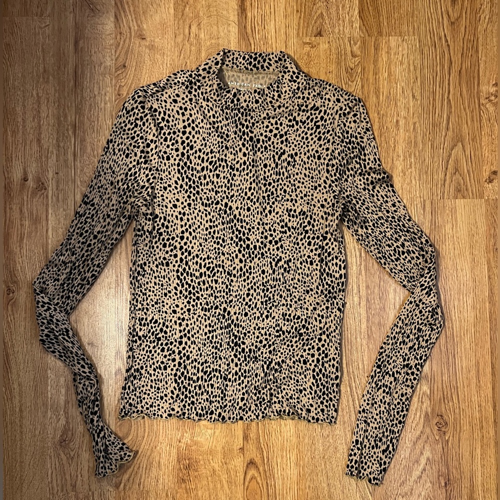 American Eagle, Cheetah Print, Long sleeve Turtle Neck